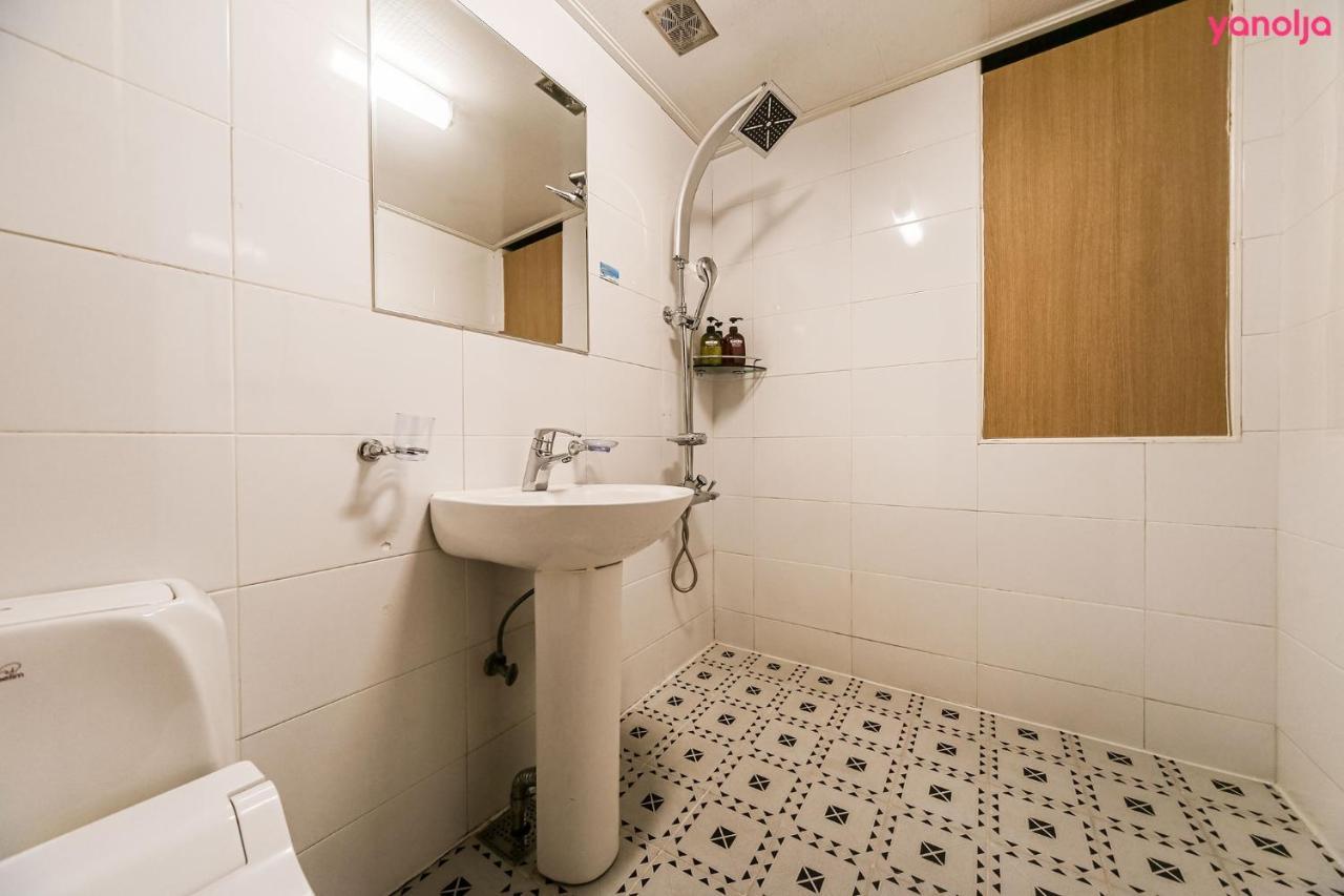 Motel Subiztel à Pohang Extérieur photo